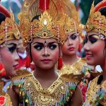 Bali-Indonesia-Girls-in-t-004