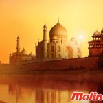 Đền Taj Mahal hùng vĩ trong ánh hoàng hôn