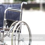 Hành khách có vấn đề về sức khỏe hoặc không thể di chuyển được sẽ được hô trợ xe lăn ở mặt đất